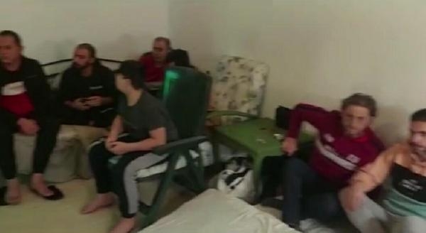 Datça'da, 2 ayrı evde saklanan 30 kaçak göçmen yakalandı
