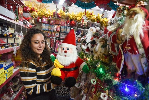 'Noel Baba' kostüm fiyatları geçen yıla göre 2 kat arttı