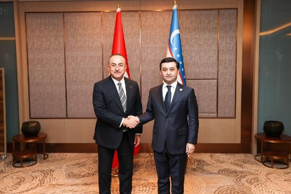 Bakan Çavuşoğlu, Özbekistan Dışişleri Bakan Vekili Saidov ile görüştü