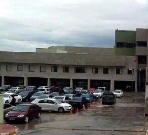 Hastane personeli çifte 'suç uydurma' davasında beraat 