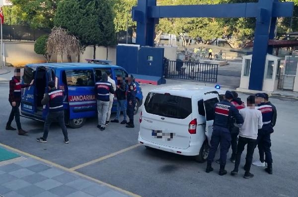 Mersin'deki dolandırıcılık operasyonunda 4 tutuklama 