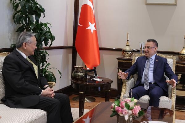 Cumhurbaşkanı Yardımcısı Oktay, Tayland Başbakan Yardımcısı ile görüştü