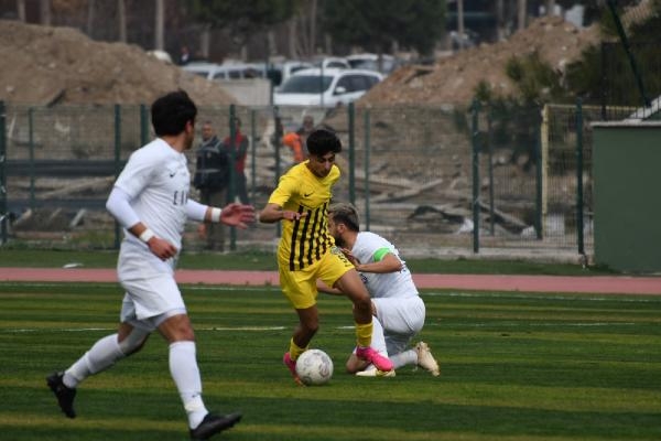 Tarsus İdman Yurdu - Menemen Futbol Kulübü: 0-2