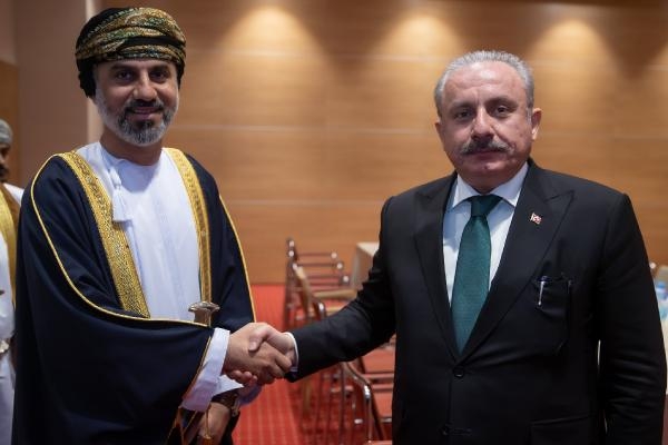 TBMM Başkanı Şentop, Umman Şura Meclis Başkanı Nasır el-Maveli ile görüştü