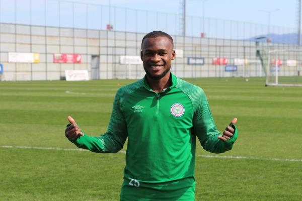 Çaykur Rizesporlu Olawoyin: Her maç gol atmak istiyorum