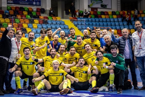 Hentbol Erkekler Türkiye Kupası'nda ilk finalist Beykoz Belediyesi