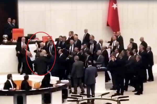  İYİ Partili Örs'ü yoğun bakımlık eden AK Parti'li Işık, aday listesinde yer almadı