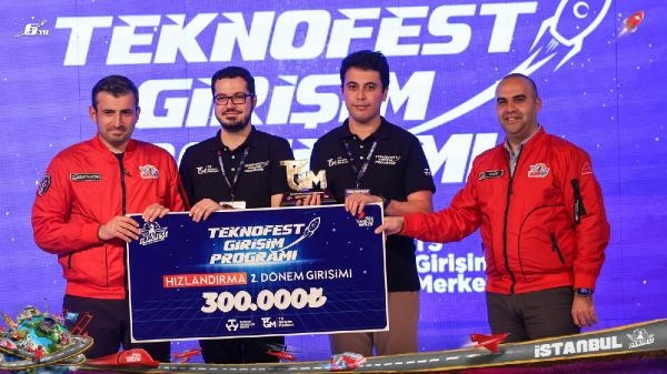 Dünyanın ilk hidrojenli skuteri Teknofest’te ödüllendirildi