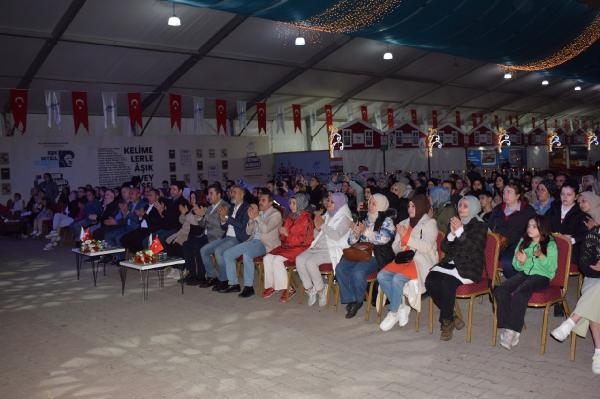 Sultangazi'de, ‘Türkülerle Aşık Veysel’ konseri gerçekleştirildi