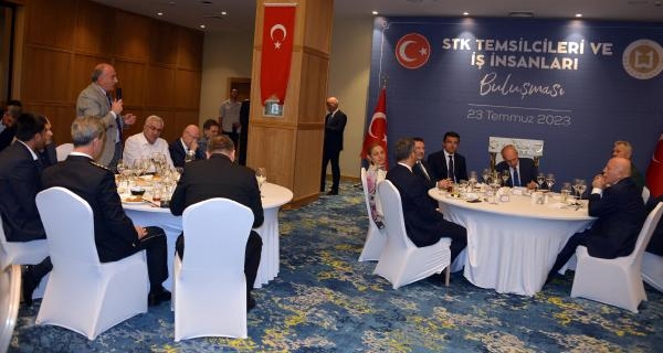 Kurtulmuş: Cumhuriyetin ikinci asrını, sözü güçlü, gücü tesirli bir Türkiye'nin yüzyılı haline getireceğiz (2)