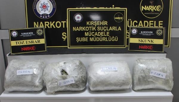 Kırşehir'de uyuşturucu operasyonu: 4 gözaltı