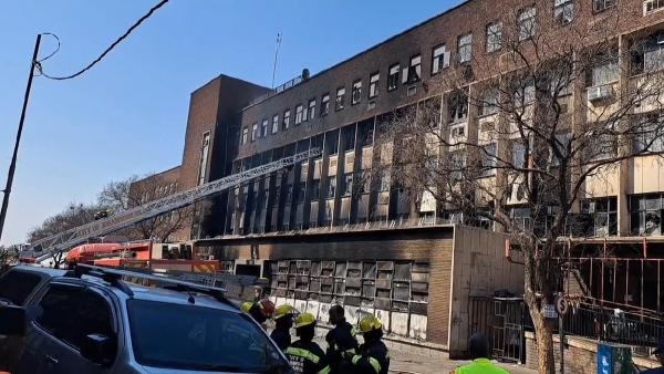 Johannesburg’daki yangında ölü sayısı 73’e yükseldi