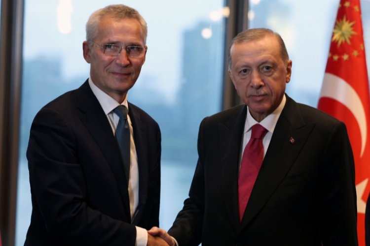 Erdoğan, Stoltenberg'i Türkevi'nde kabul etti