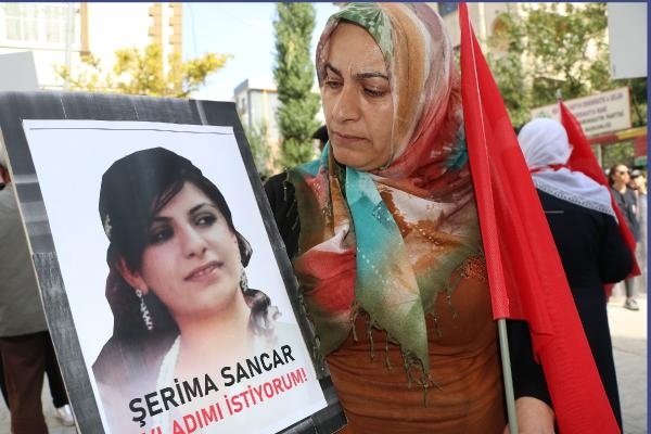 Van'da HDP önündeki eyleme katılan anne: Evladımı istiyorum