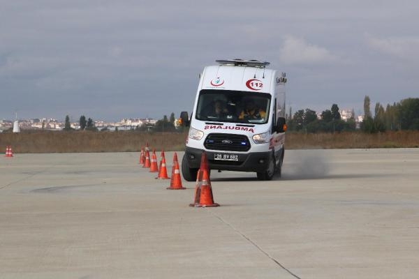 Eskişehir'de sürücü eğitimleriyle ambulansın vakaya ulaşma süresi 4 dakikanın altına düştü