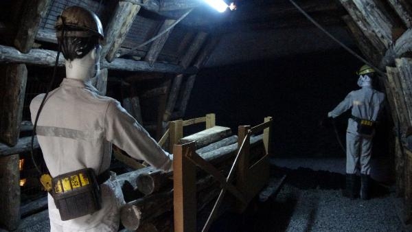 Dünya Madenciler Günü'nde, maden ocağı şeklinde yapılan park açıldı