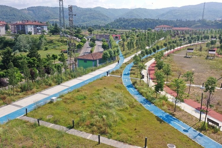 Kocaeli Büyükşehir Belediyesi projeleriyle örnek oluyor