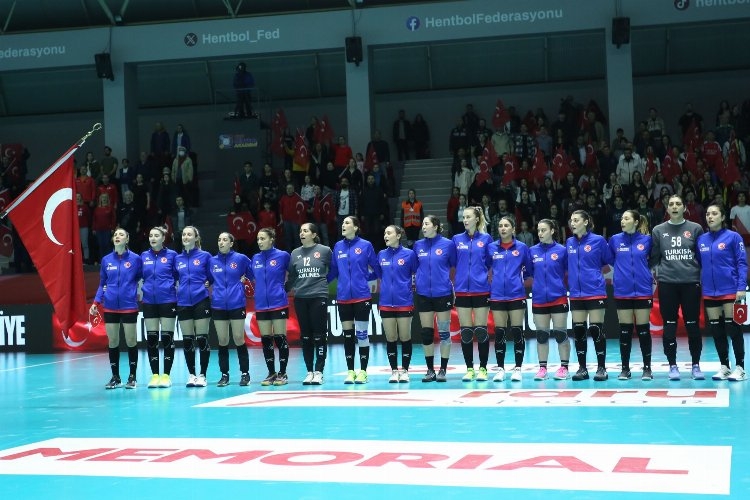 Kadınlar EURO 26, Türkiye'de düzenlenecek